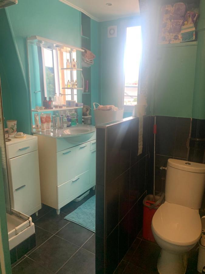 One Bedroom Appartement - Париж Екстериор снимка